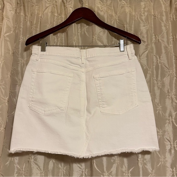 FRAME Denim Le Mini Jean Skirt Blanc White Distressed Raw Split Hem - Picture 5 of 14